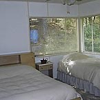2nd bedroom with double bed and twin bed